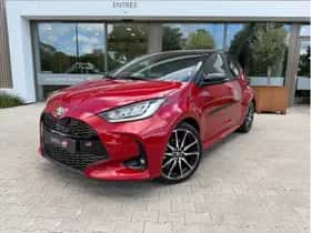 Toyota Yaris (2024) thumbnail 1