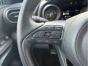 Toyota Yaris (2024) thumbnail 13