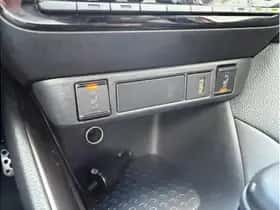 Toyota Yaris (2024) thumbnail 18