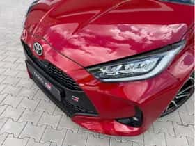 Toyota Yaris (2024) thumbnail 30