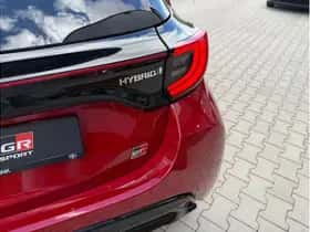 Toyota Yaris (2024) thumbnail 32