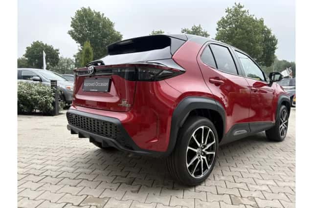 Toyota Yaris Cross (2023) thumbnail 3