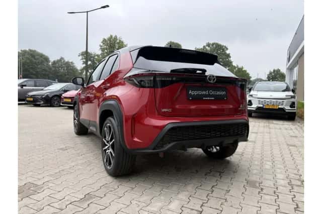 Toyota Yaris Cross (2023) thumbnail 4
