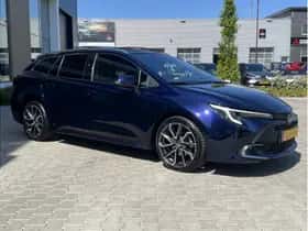 Toyota Corolla (2024) thumbnail 5