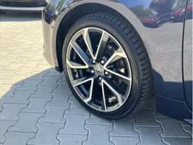 Toyota Corolla (2024) thumbnail 6