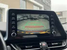 Toyota C-HR (2020) thumbnail 17