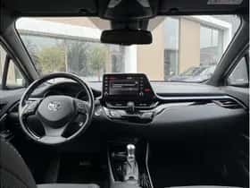 Toyota C-HR (2020) thumbnail 20