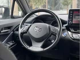 Toyota C-HR (2020) thumbnail 21