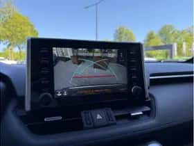 Toyota RAV4 (2021) thumbnail 20