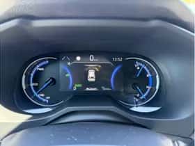 Toyota RAV4 (2021) thumbnail 21