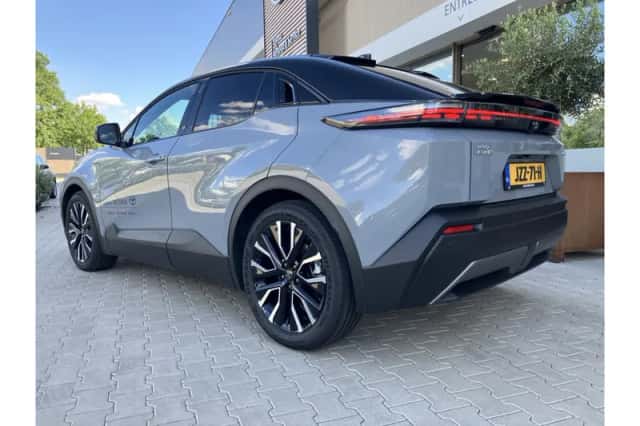 Toyota C-HR+ (2026) thumbnail 3