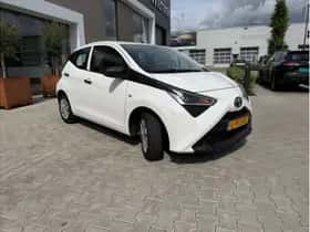 Toyota Aygo (2021) thumbnail 11