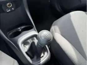 Toyota Aygo (2021) thumbnail 12