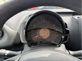 Toyota Aygo (2021) thumbnail 18