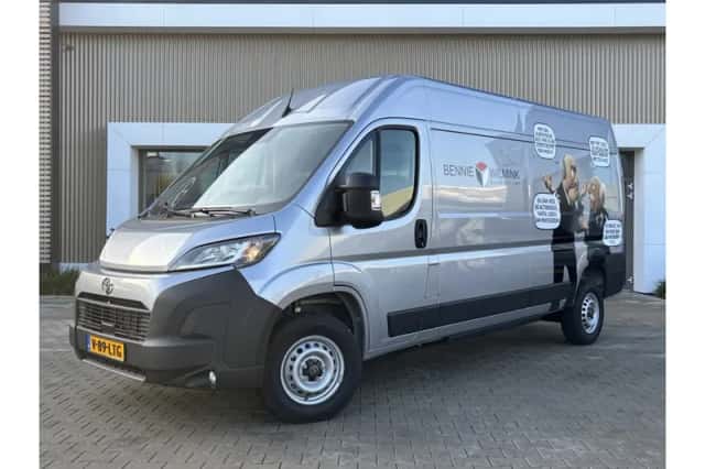 Toyota Proace (2025) thumbnail 1