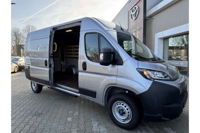 Toyota Proace (2025) thumbnail 5