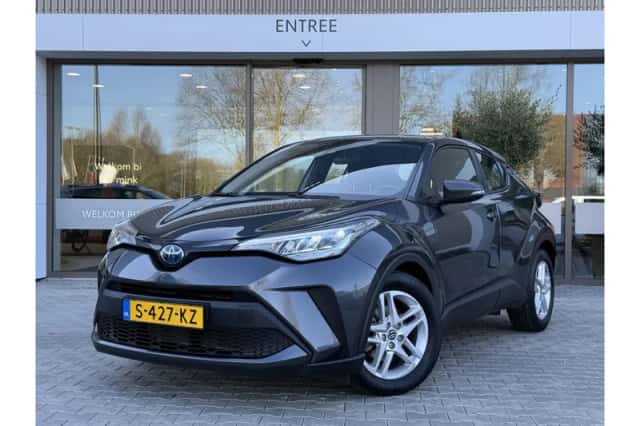 Toyota C-HR (2023) thumbnail 1