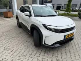Toyota Urban Cruiser (2026) thumbnail 3