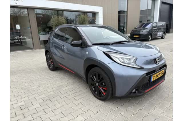 Toyota Aygo X (2024) thumbnail 2