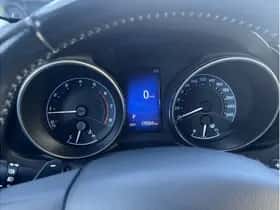 Toyota Auris (2017) thumbnail 10