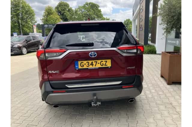 Toyota RAV4 (2019) thumbnail 4