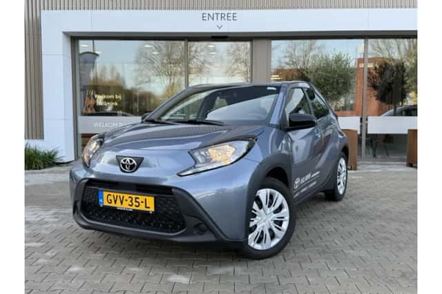Toyota Aygo X (2024) thumbnail 1