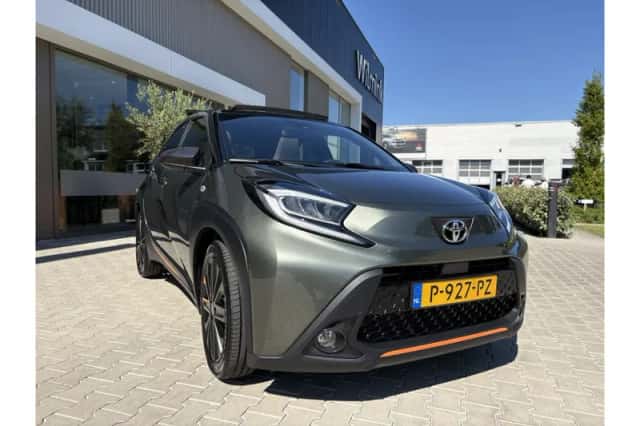Toyota Aygo X (2022) thumbnail 2