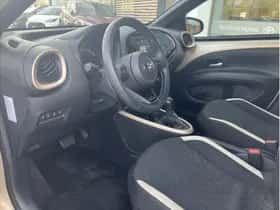 Toyota Aygo X (2024) thumbnail 12