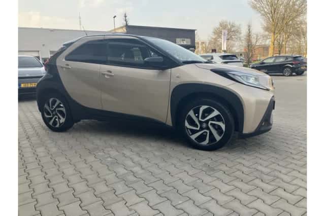 Toyota Aygo X (2024) thumbnail 5