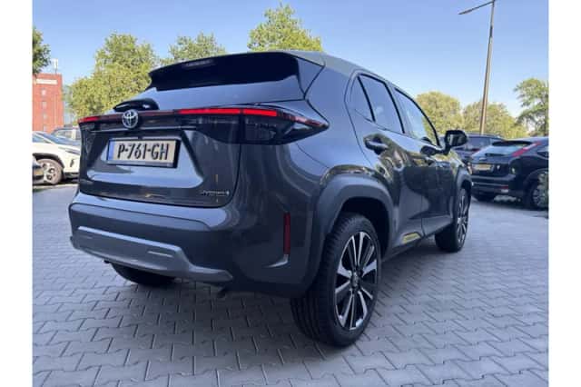 Toyota Yaris Cross (2022) thumbnail 3