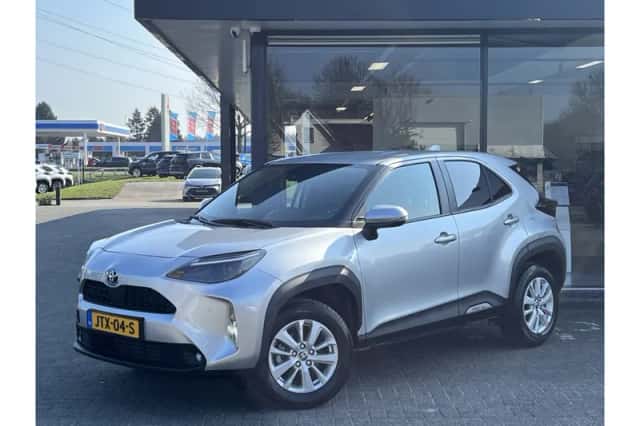 Toyota Yaris Cross (2025) thumbnail 1