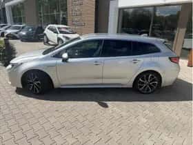 Toyota Corolla (2020) thumbnail 2