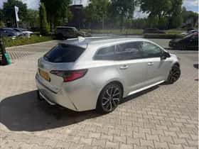 Toyota Corolla (2020) thumbnail 4