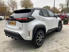 Toyota Yaris Cross (2023) thumbnail 2