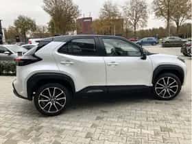 Toyota Yaris Cross (2023) thumbnail 4