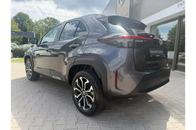 Toyota Yaris Cross (2024) thumbnail 3