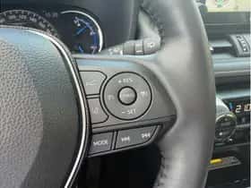 Toyota RAV4 (2021) thumbnail 15