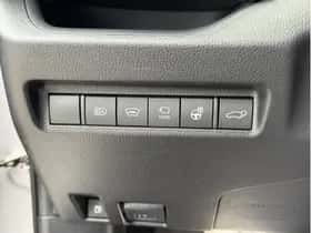 Toyota RAV4 (2021) thumbnail 18