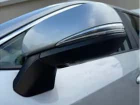 Toyota RAV4 (2021) thumbnail 32