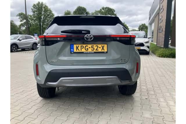 Toyota Yaris Cross (2024) thumbnail 4