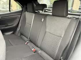 Toyota Yaris Cross (2025) thumbnail 8