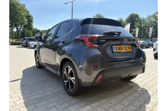 Toyota Yaris (2026) thumbnail 3