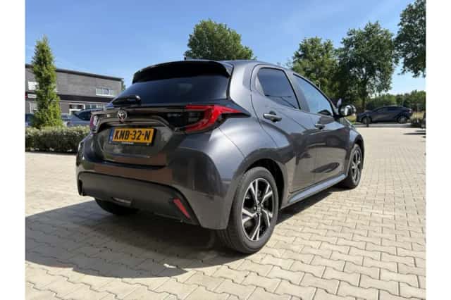 Toyota Yaris (2026) thumbnail 4