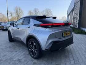 Toyota C-HR (2025) thumbnail 5