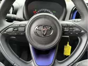Toyota Aygo X (2022) thumbnail 13