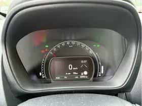 Toyota Aygo X (2022) thumbnail 14
