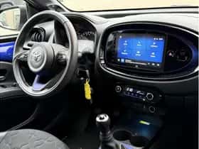 Toyota Aygo X (2022) thumbnail 9