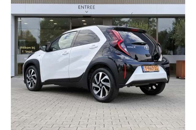 Toyota Aygo X (2023) thumbnail 3