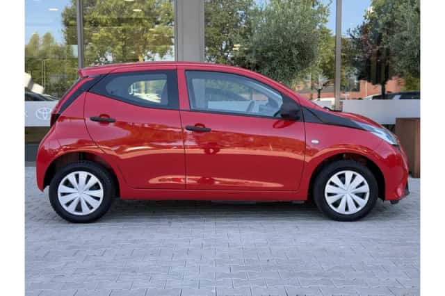 Toyota Aygo (2022) thumbnail 6