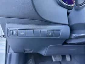 Toyota Corolla (2021) thumbnail 13